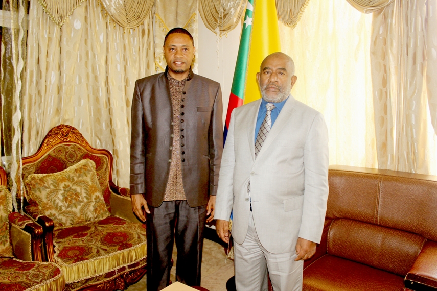 Le Maire de la ville de Mutsamudu-Anjouan Mr Amirdine Mohamed a été reçu à Beit Salam.